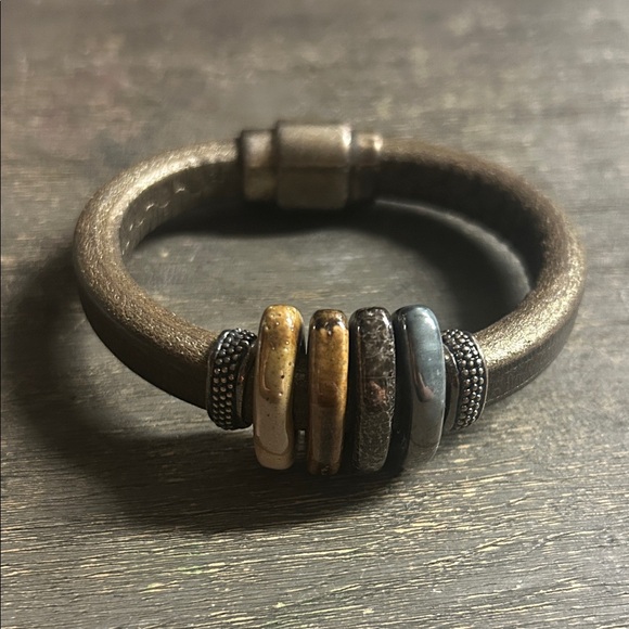 Diana Kauffman Designs Jewelry - Sparrow Bracelet Leather & Stone With Magnetic Closure